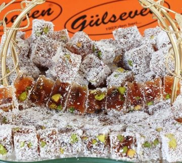 Çifte Kavrulmuş Hindistan Cevizli ve Antep Fıstıklı Lokum 1000Gr