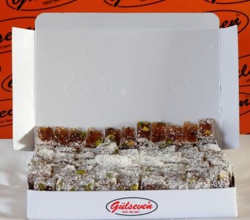 Çifte Kavrulmuş Hindistan Cevizli ve Antep Fıstıklı Lokum 500Gr